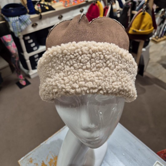 Sheepskin Toque by Bedacht